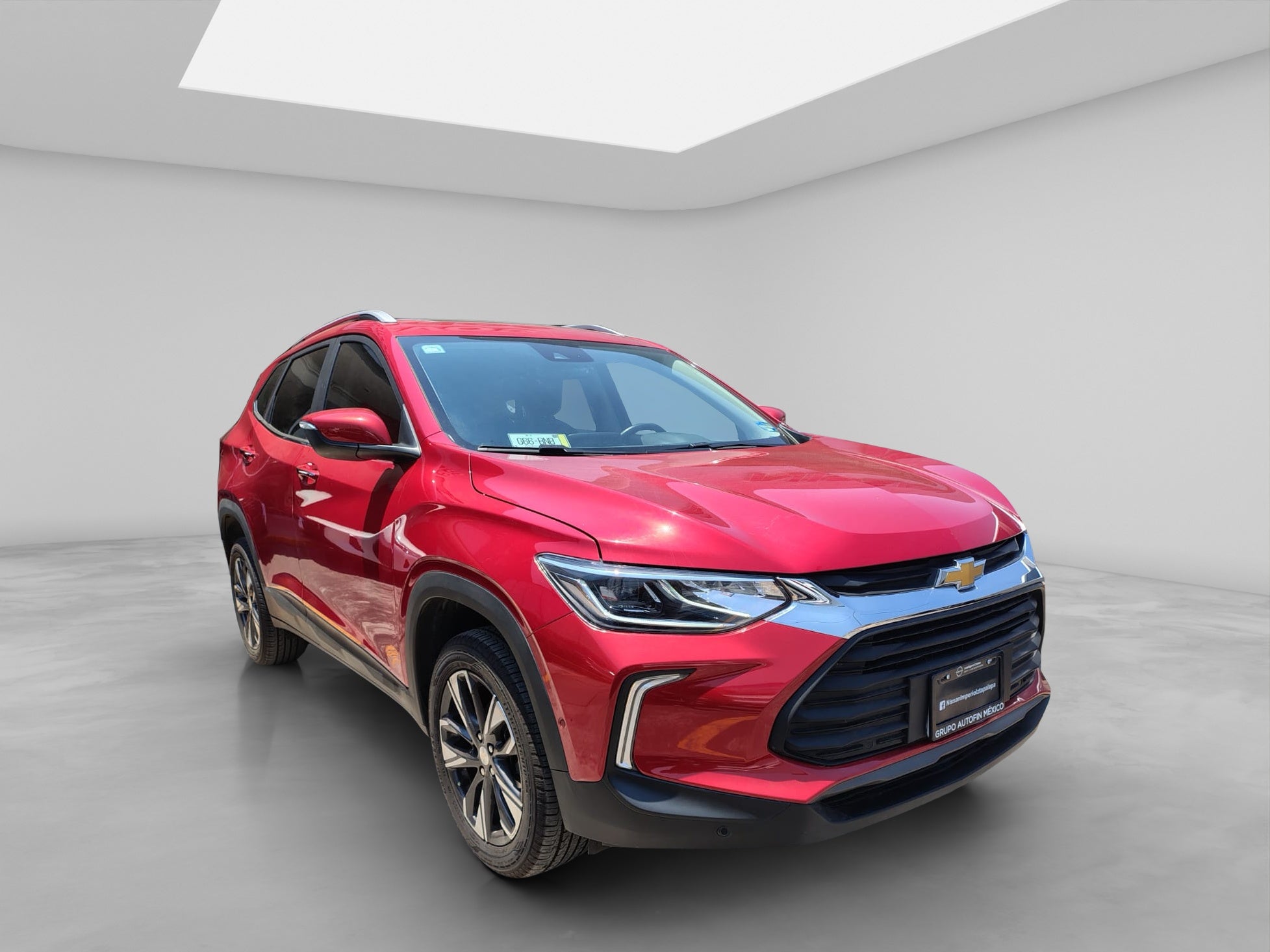 2023 Chevrolet TRACKER D 5 PTS PREMIER 12T TA F LED PIEL TP RA-17 BITONO