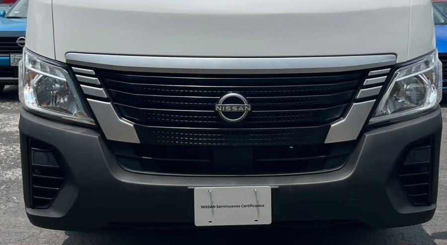 2023 Nissan URVAN 4 PTS AMPLIA VENTANAS TM5