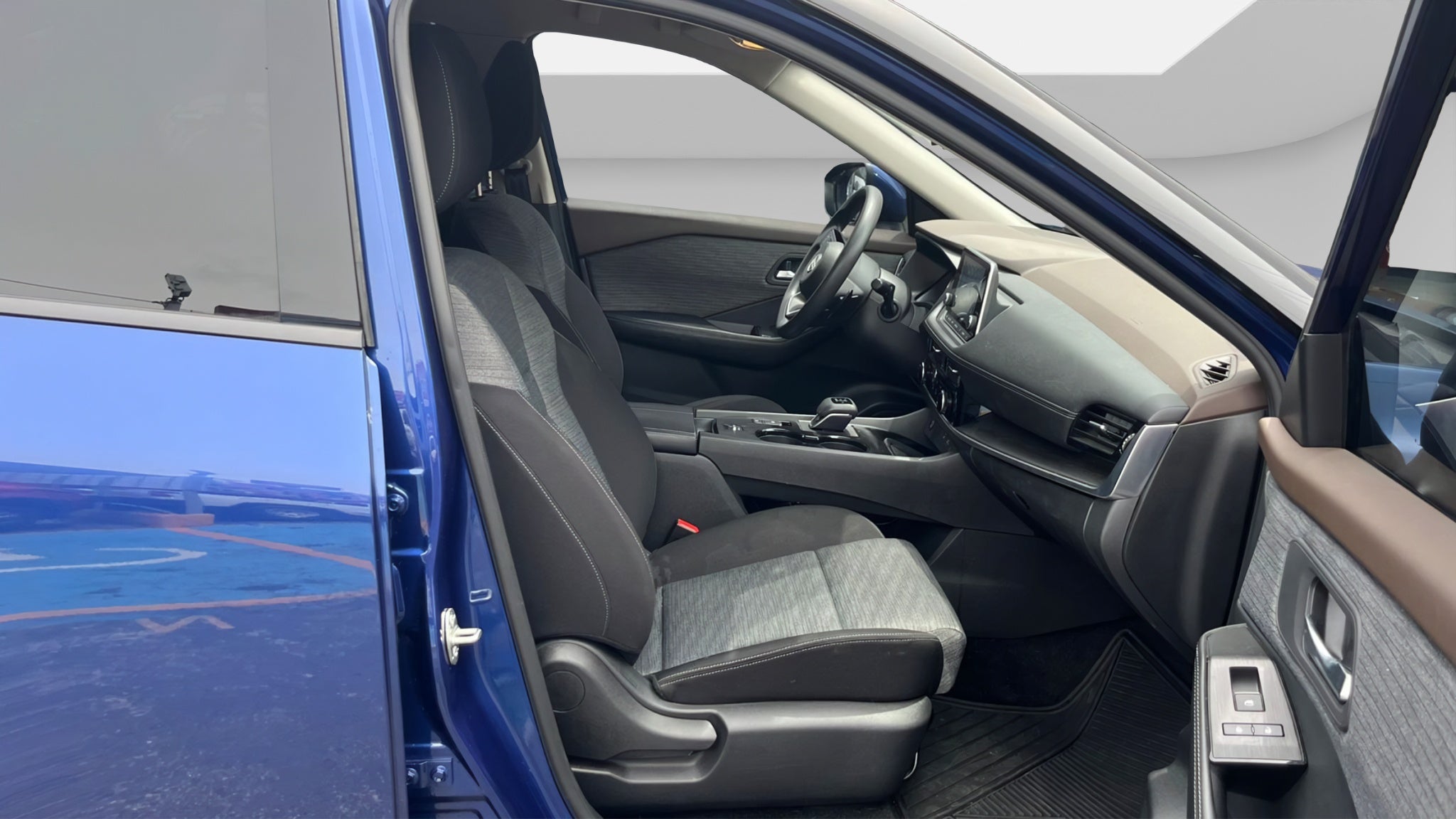 2025 Nissan X-TRAIL 5P ADVANCE 2 ROW L42.5 AUT