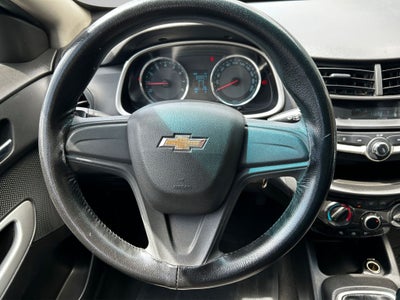 2019 Chevrolet AVEO 4 PTS LS TM5 AAC R-14
