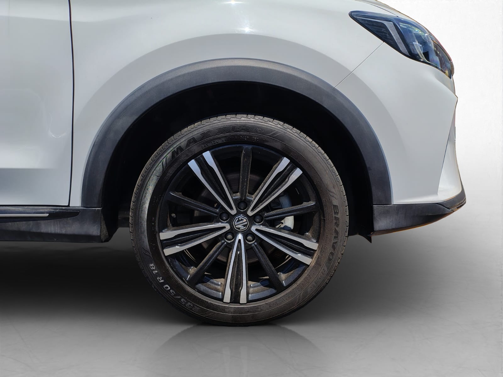 2024 MG RX5 EXCITE