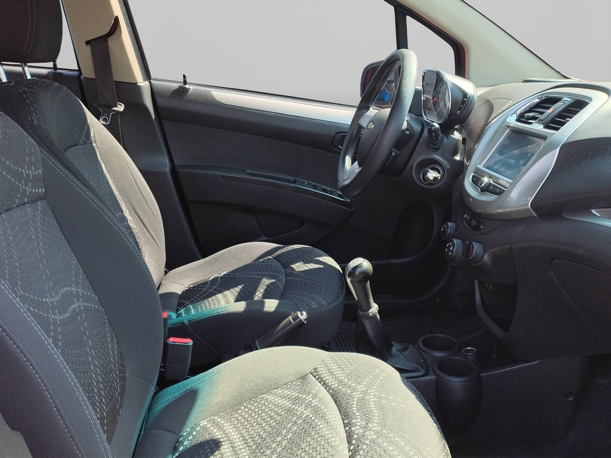 2018 Chevrolet BEAT 4 PTS LTZ 12L TM5 AAC VE F NIEBLA RA-14