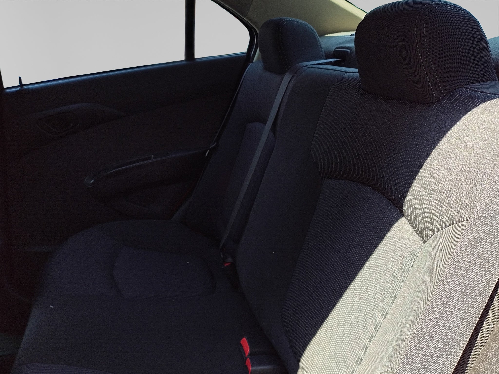 2018 Chevrolet BEAT 4 PTS LTZ 12L TM5 AAC VE F NIEBLA RA-14