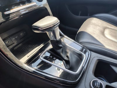 2024 Hyundai CRETA 5 PTS LIMITED 14T TA PIEL F LED RA-17