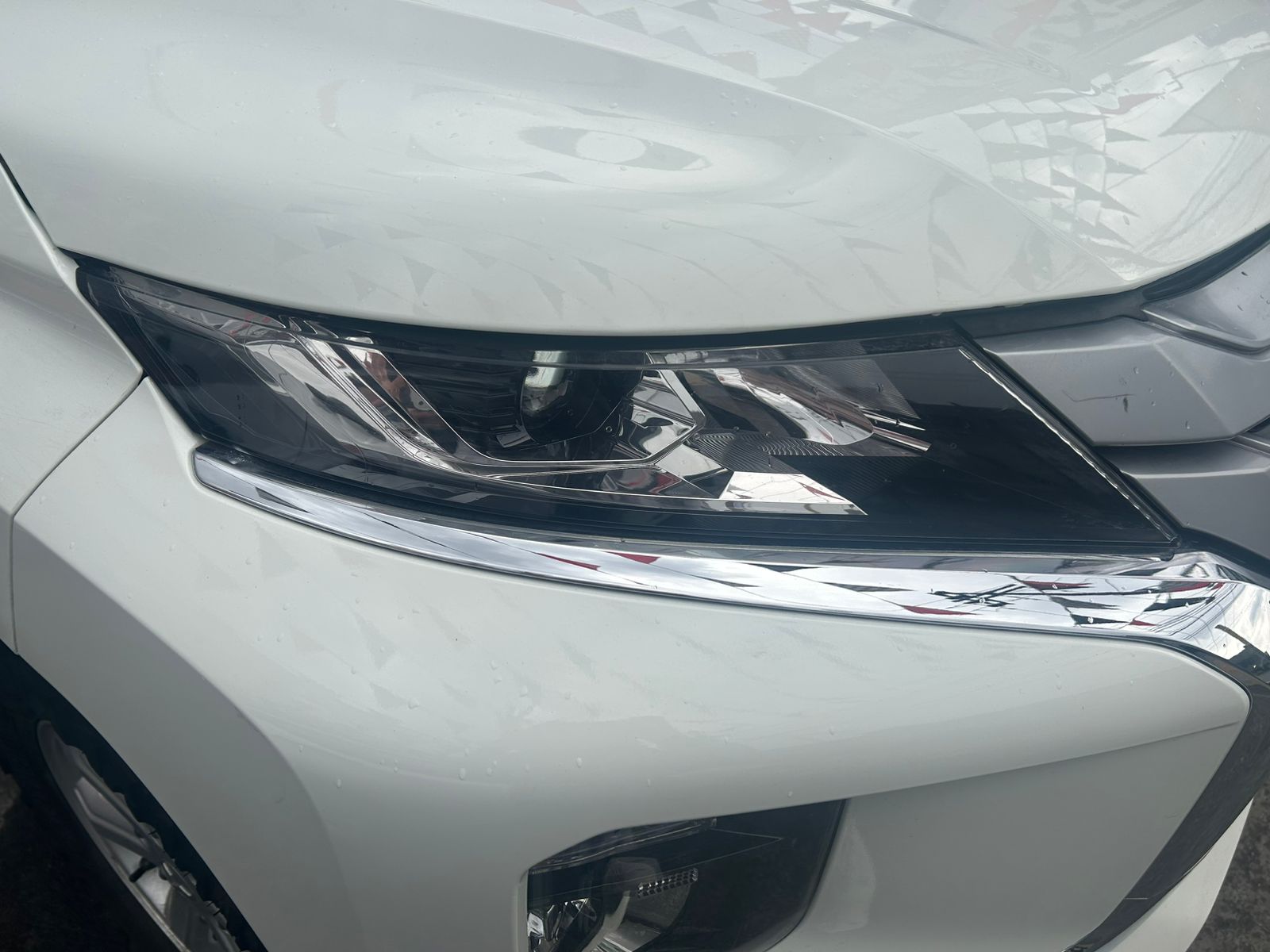 2023 Mitsubishi L200 4 PTS GLX CABINA DOBLE 24TD TM5 4X4