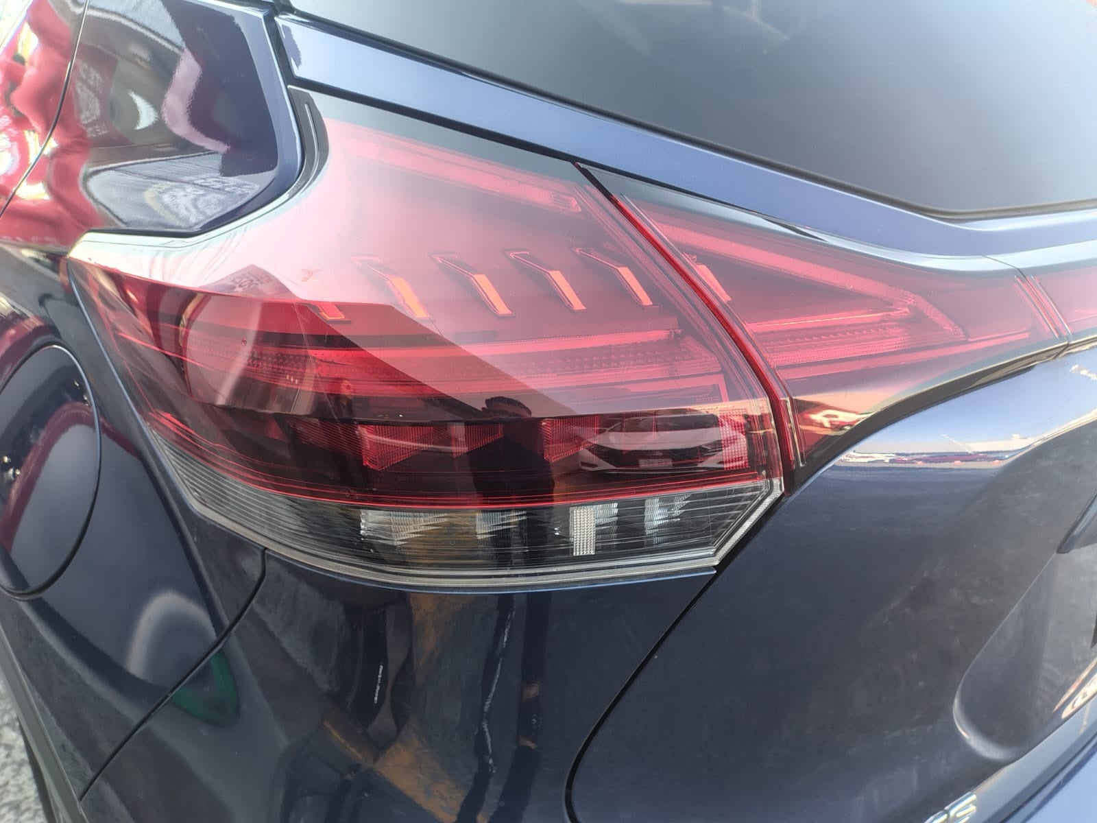 2023 Nissan KICKS 5 PTS E-POWER PLATINUM ELECTA PIEL ADAS RA-17