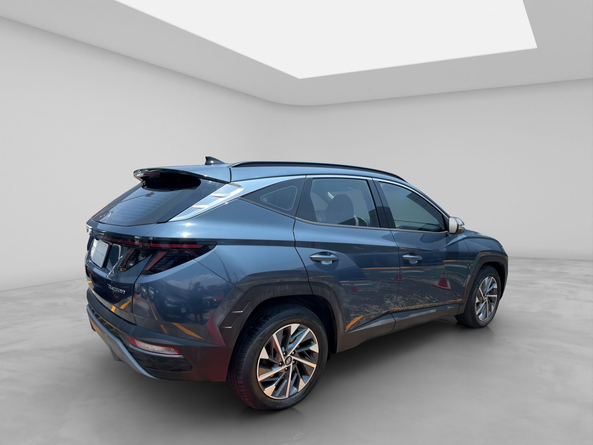 2023 Hyundai TUCSON 5 PTS GLS PREMIUM 25L TA AAC AUT PIEL F LED RA-18
