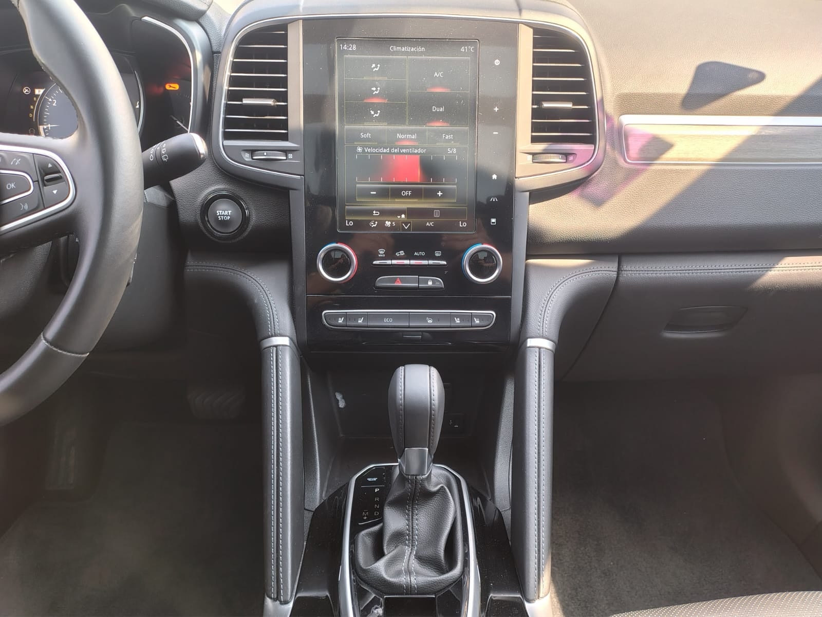 2024 RENAULT KOLEOS 5P ICONIC L42.5 AUT