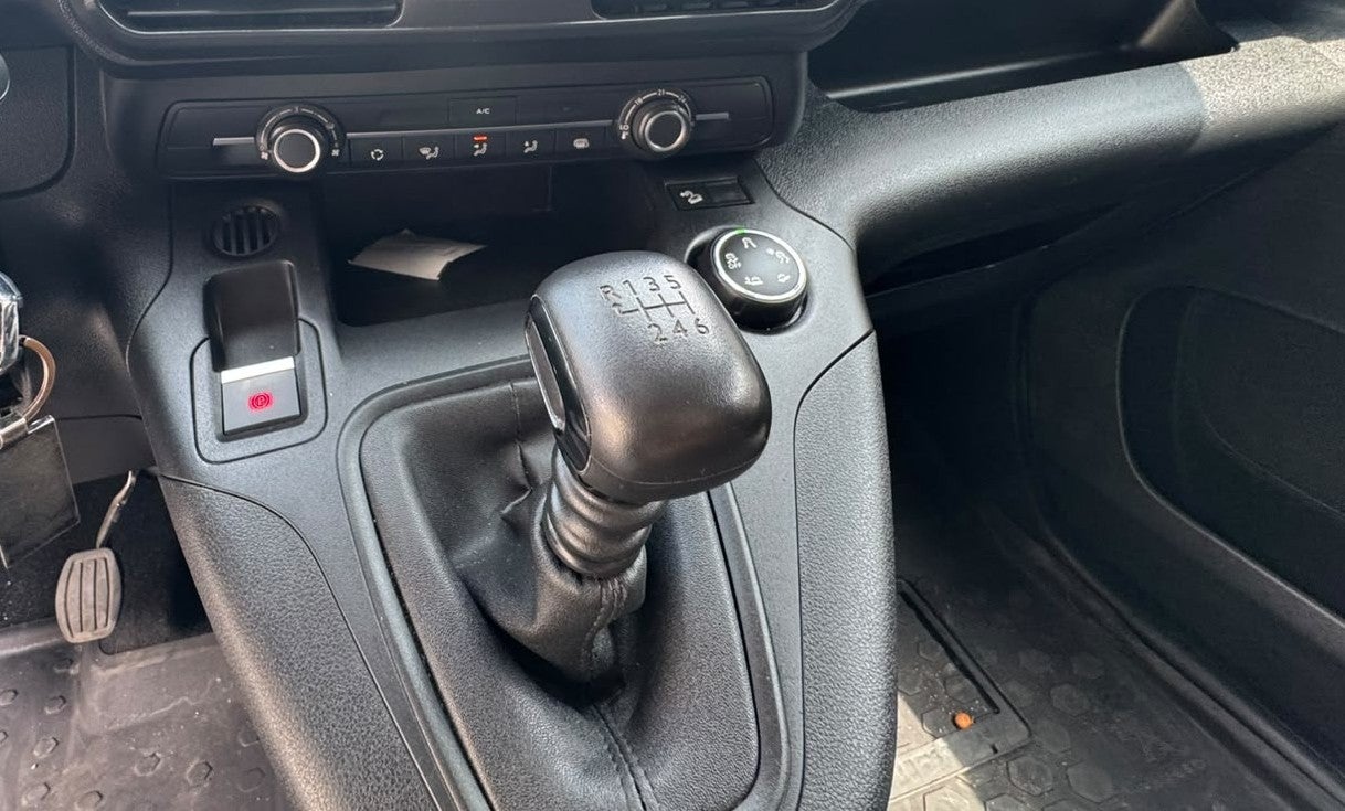 2024 PEUGEOT PARTNER MAXI 4P L41.6T DIESEL MAN
