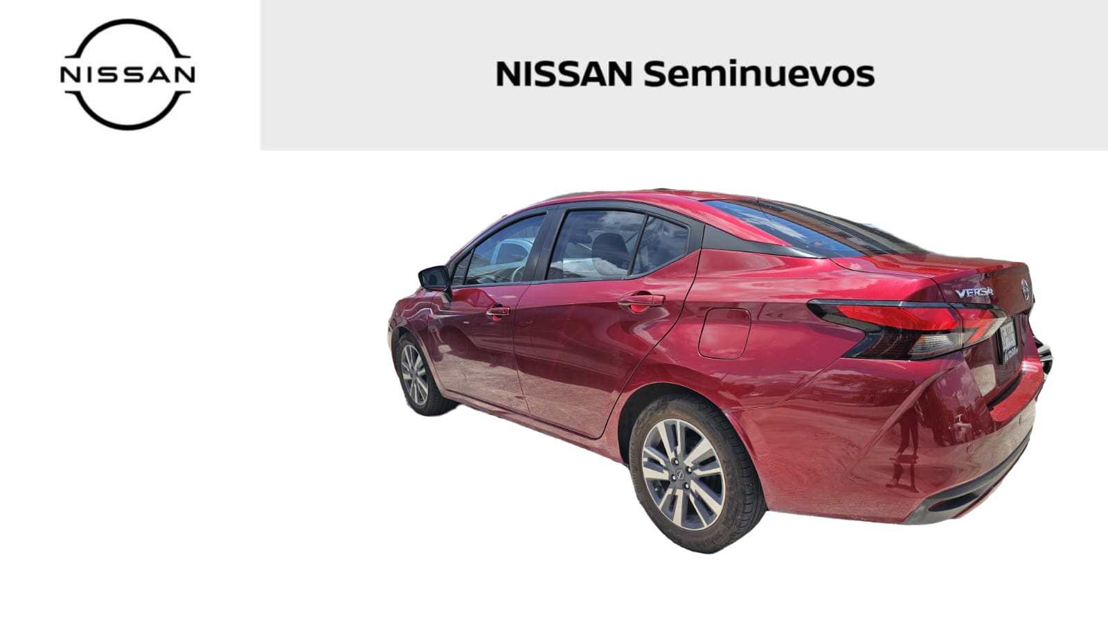 2024 Nissan Versa Base