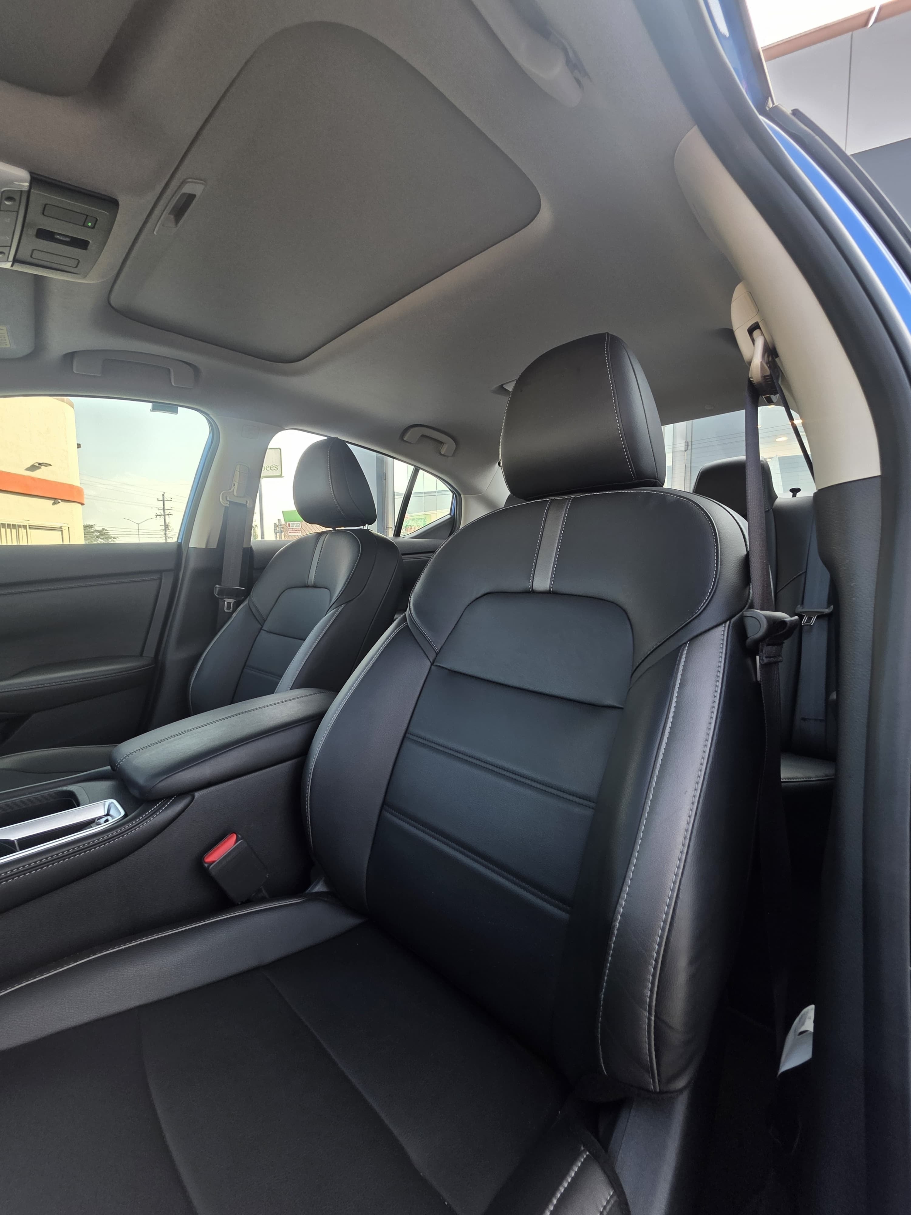 2025 Nissan SENTRA 4P SR PLATINUM L42.0 AUT