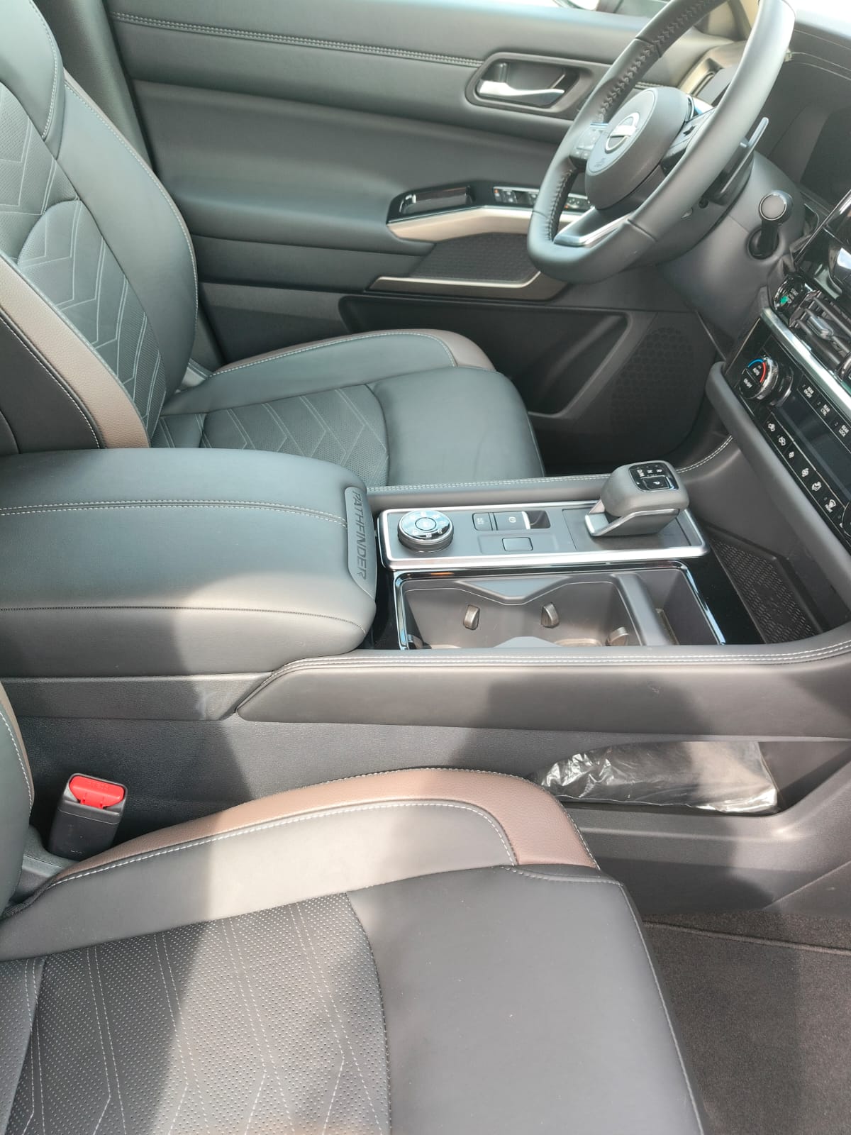 2025 Nissan PATHFINDER PLATINO