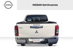 2023 Mitsubishi L200 4 PTS GLX CABINA DOBLE 24TD TM5 4X4