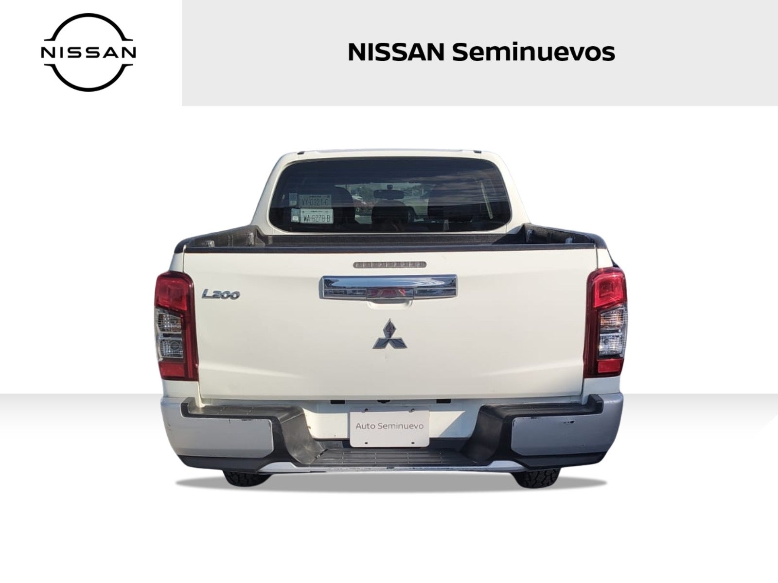 2023 Mitsubishi L200 4 PTS GLX CABINA DOBLE 24TD TM5 4X4