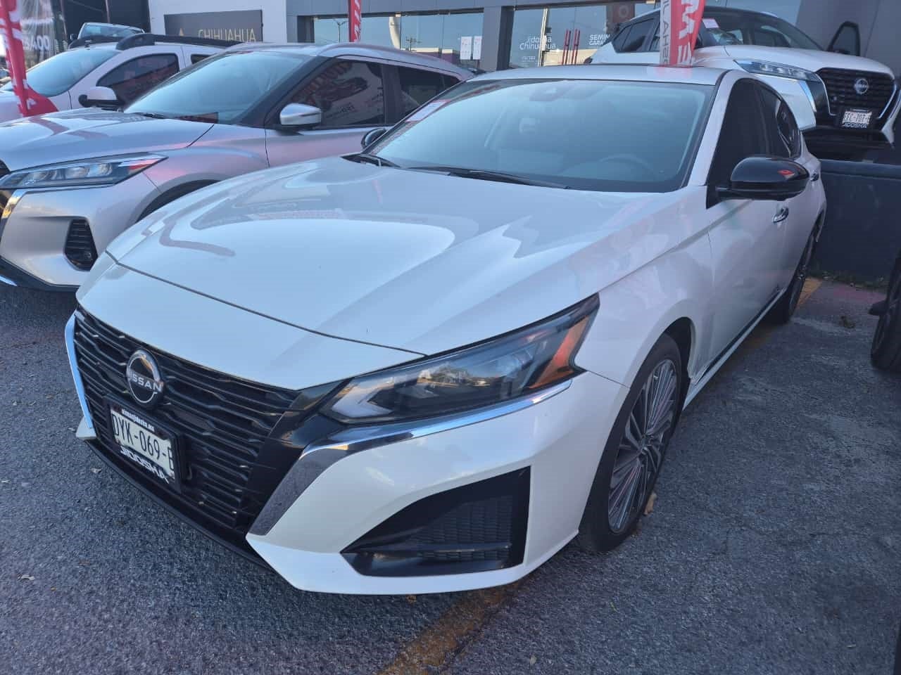 2023 Nissan ALTIMA 4P EXCLUSIVE L42.0T AUT