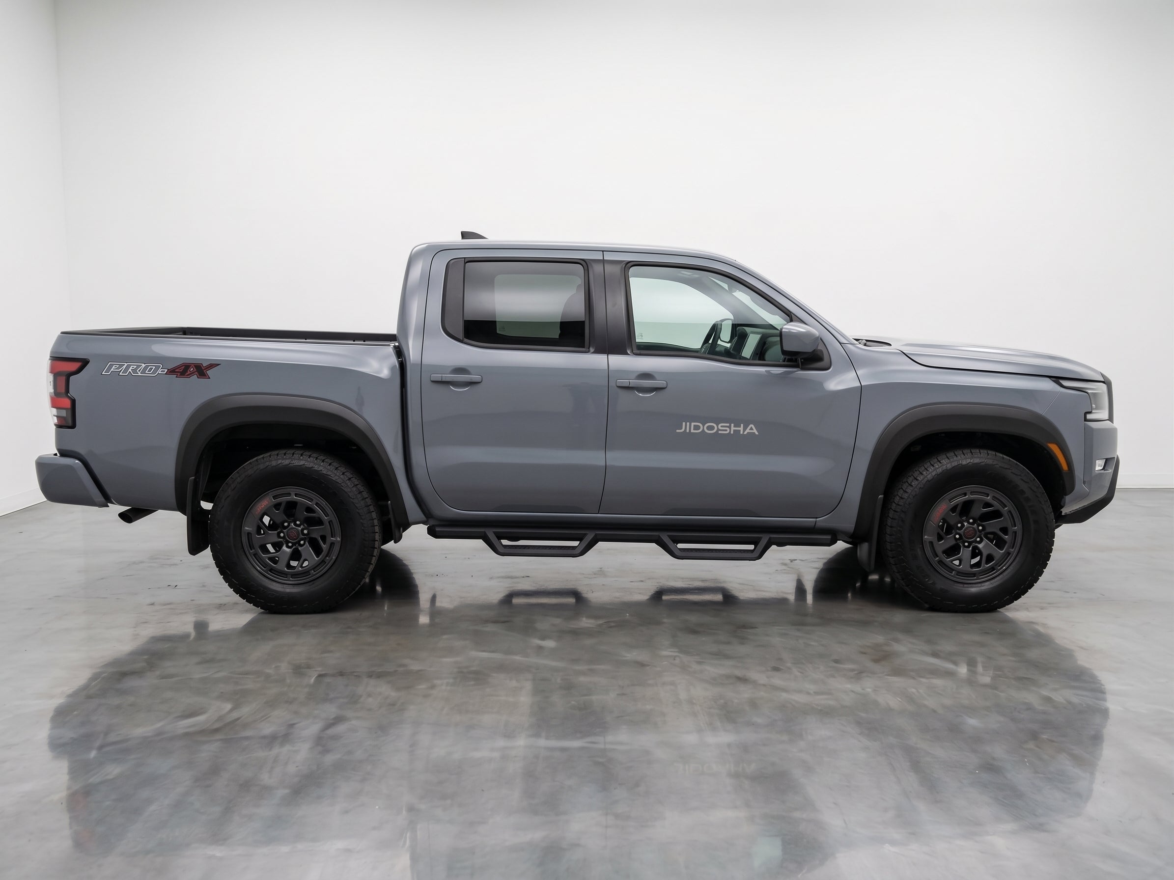 2025 Nissan FRONTIER 4P PRO-4X V63.8 AUT 4X4