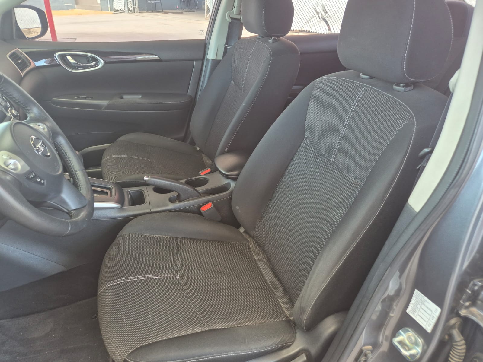 2018 Nissan SENTRA 4 PTS ADVANCE  AAC F NIEBLA RA-16CVT