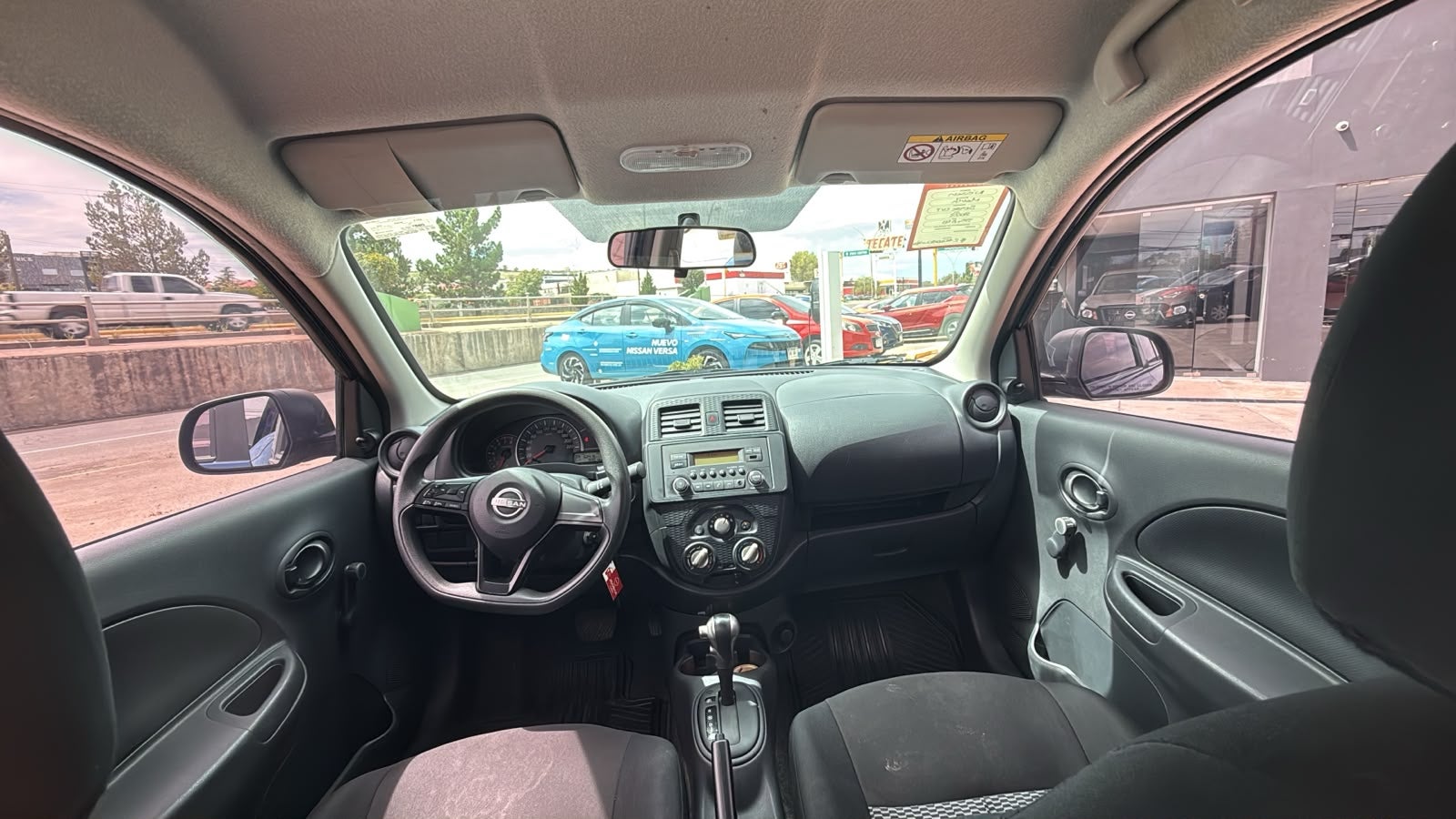 2023 Nissan MARCH 5 PTS HB SENSE TA AAC R-14