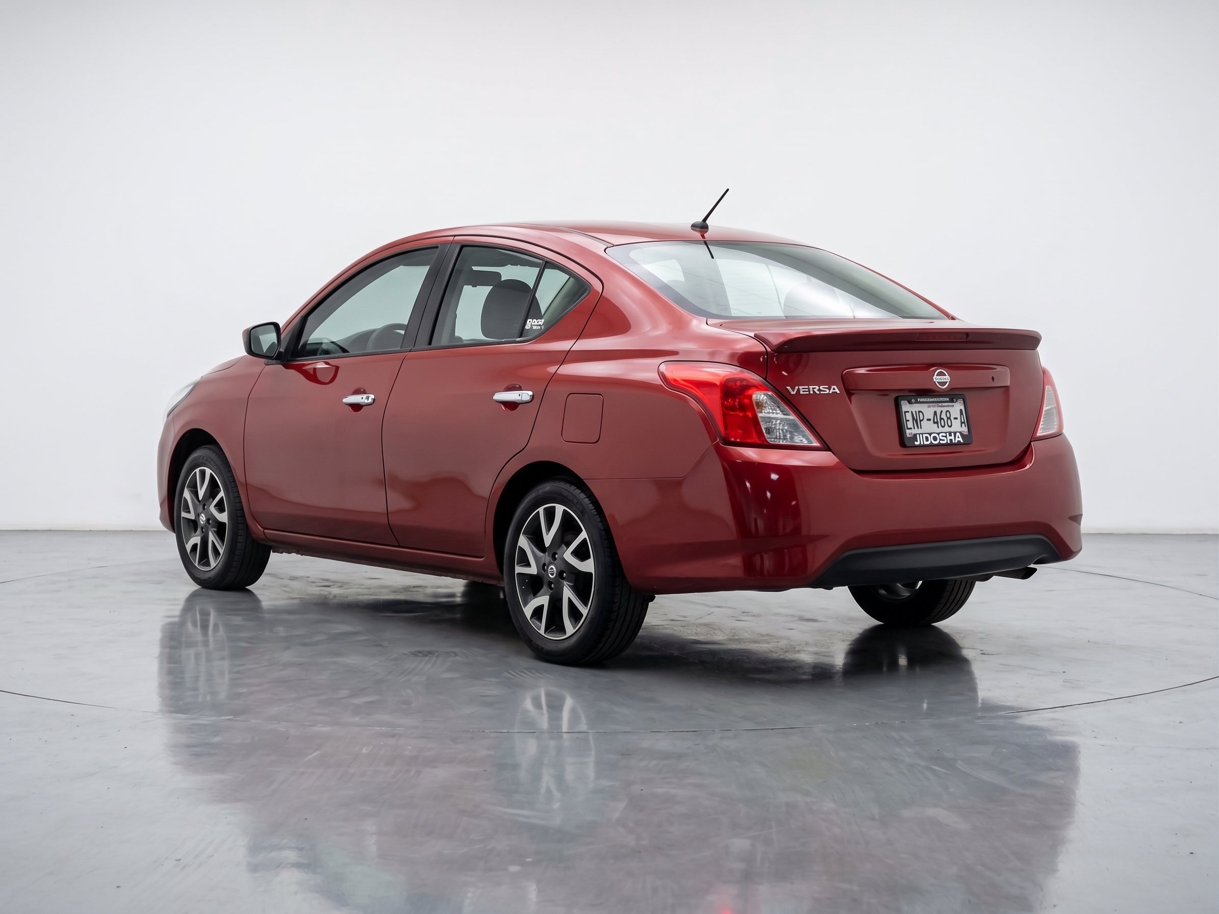 2019 Nissan VERSA 4 PTS ADVANCE TA AAC VE F NIEBLA RA-16