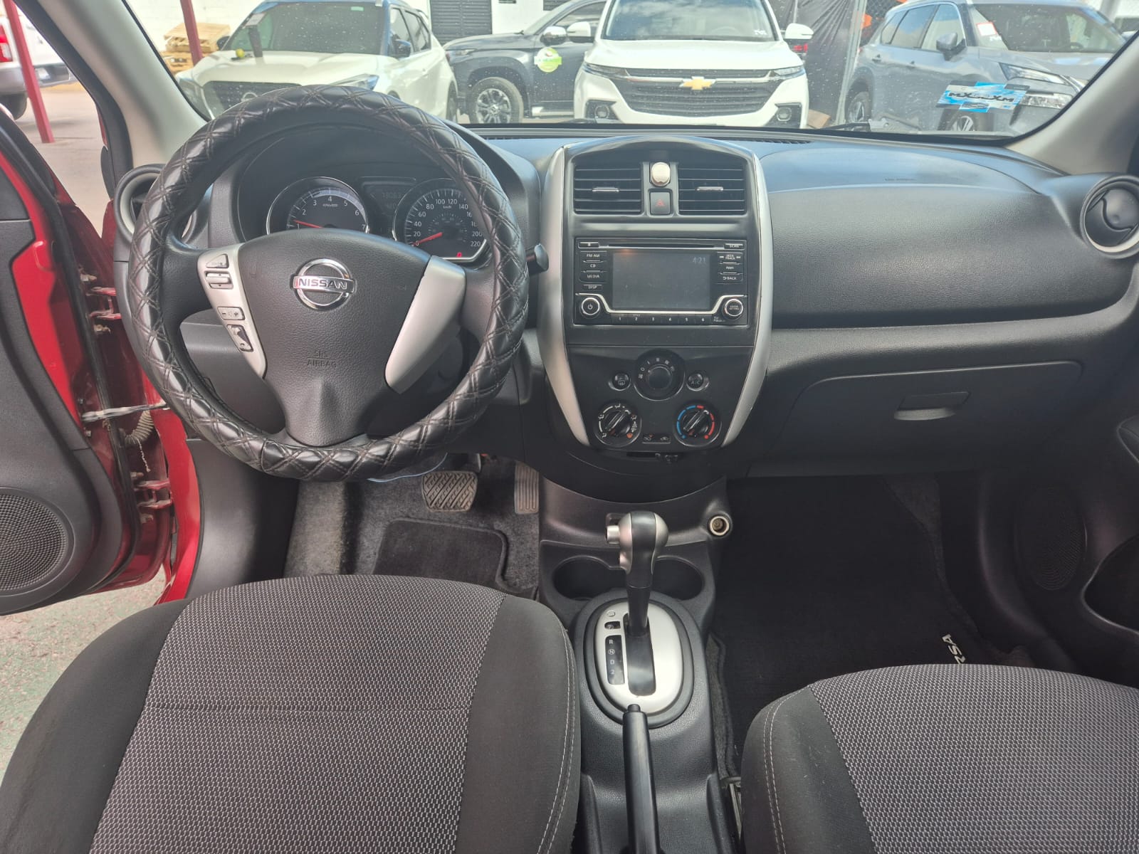 2019 Nissan VERSA 4 PTS ADVANCE TA AAC VE F NIEBLA RA-16