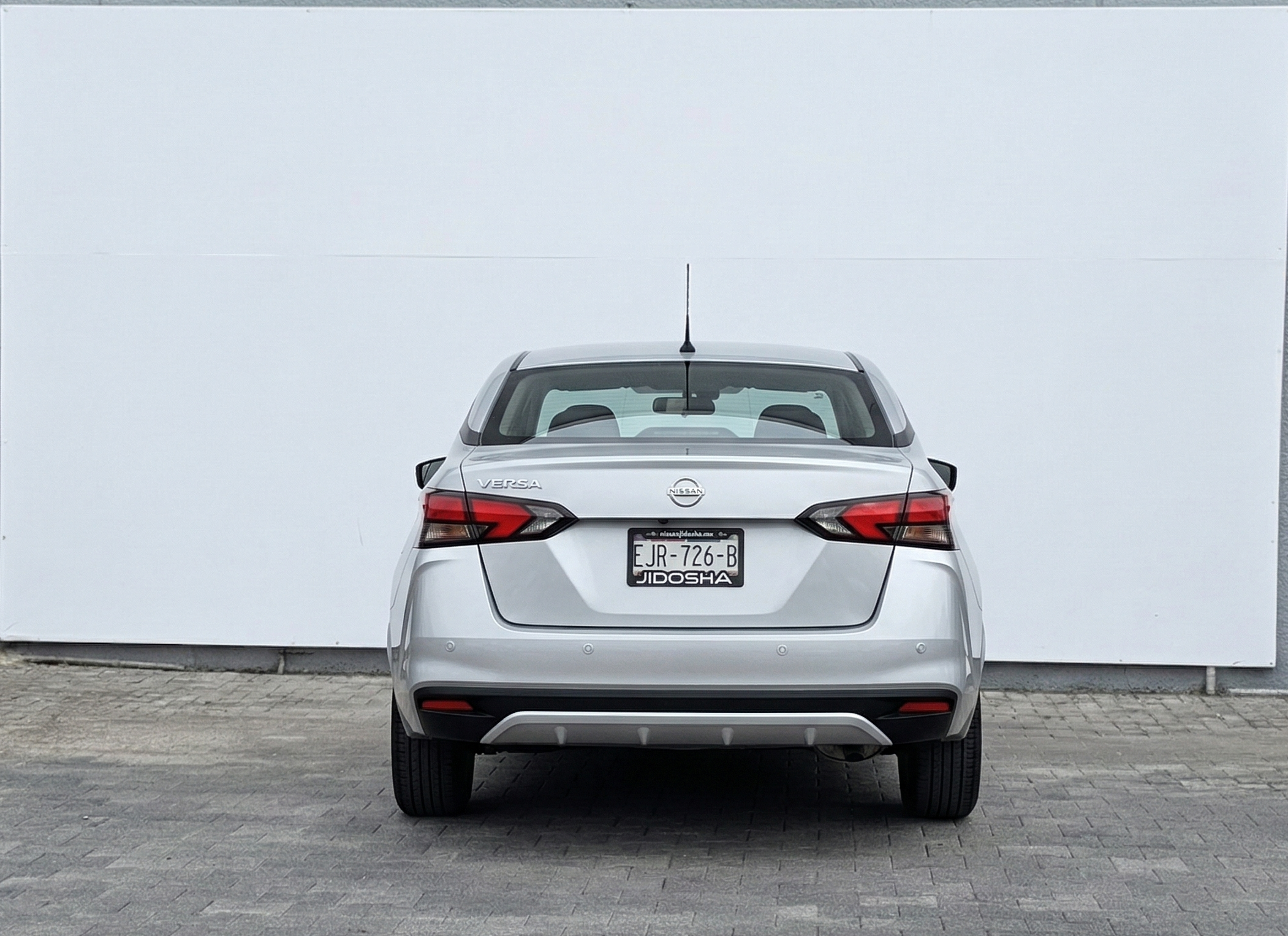2024 Nissan VERSA 4P ADVANCE L41.6 AUT