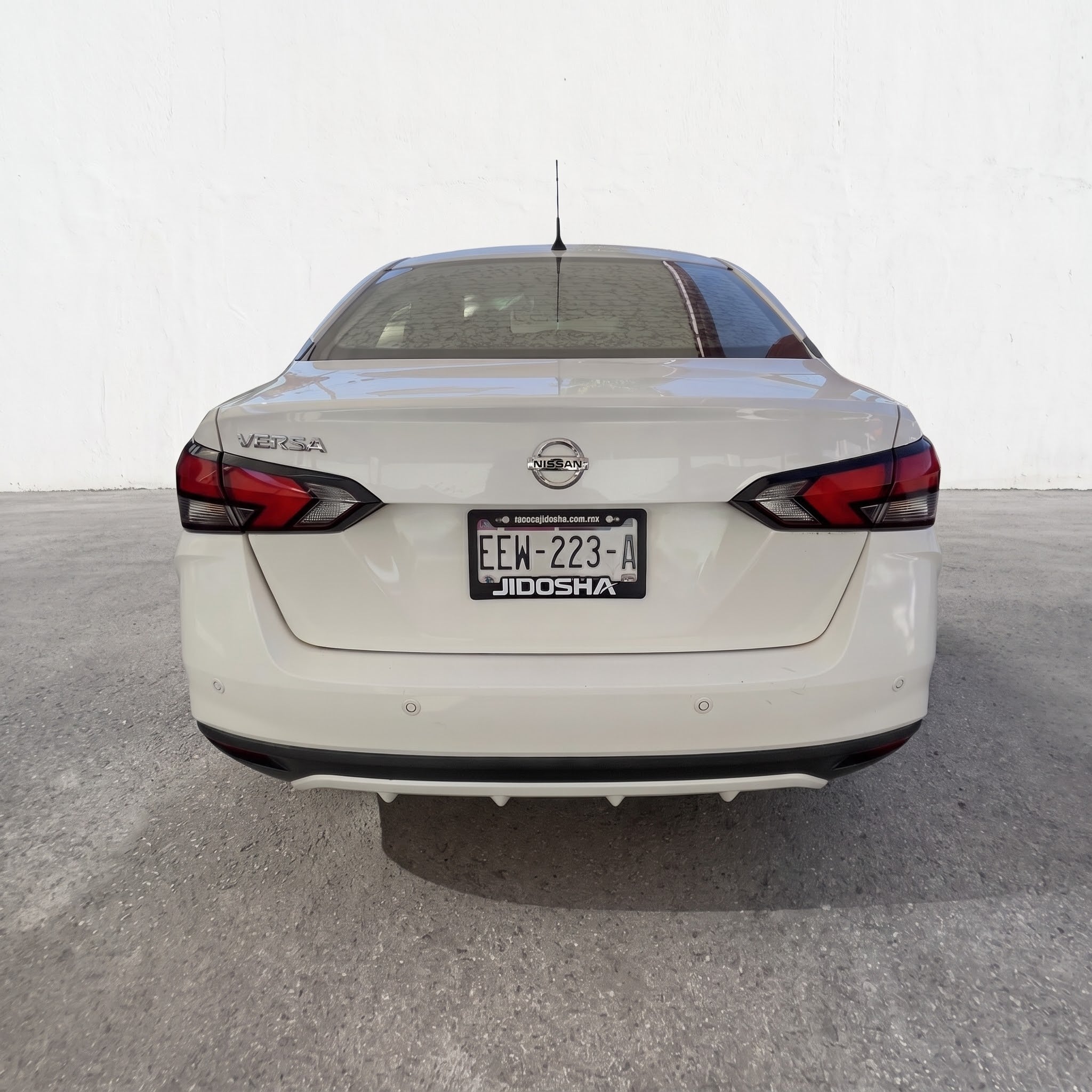 2020 Nissan VERSA 4 PTS SENSE  AAC VE R-15CVT