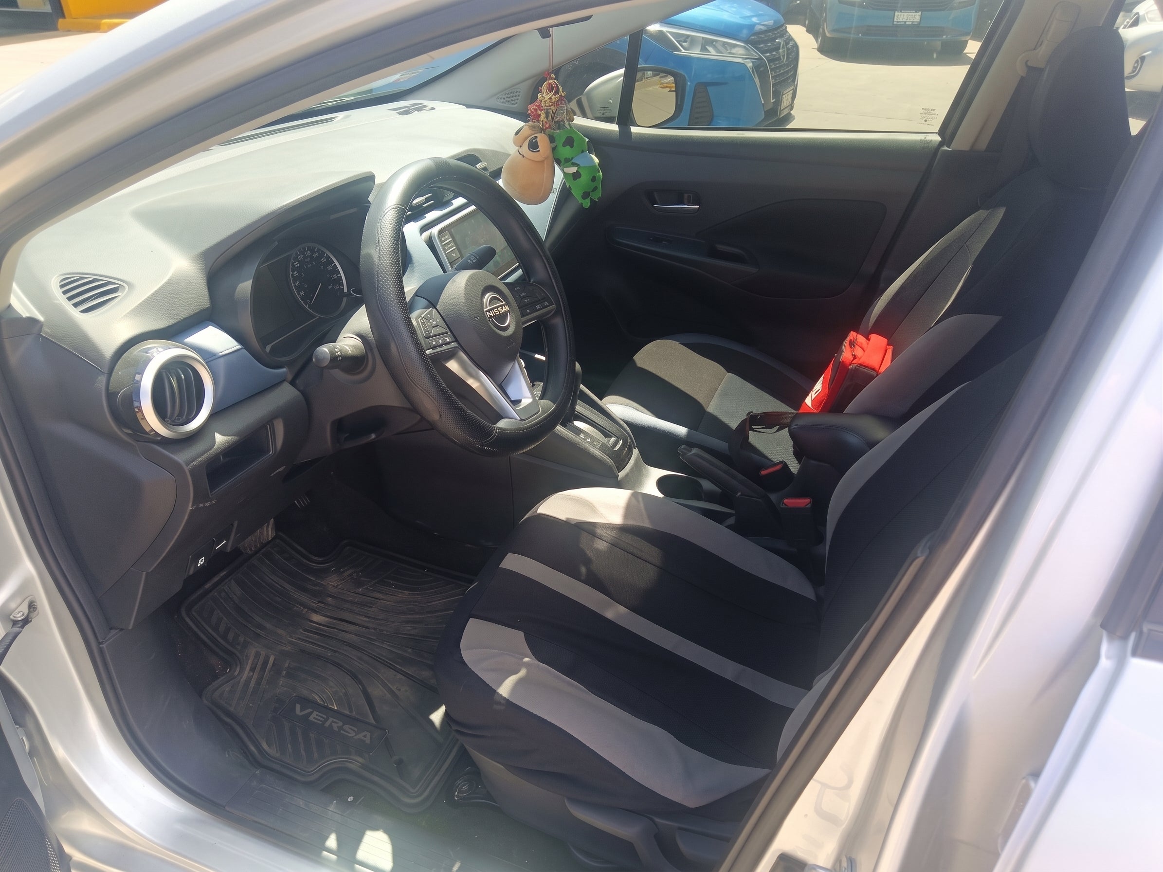 2024 Nissan VERSA 4P ADVANCE L41.6 AUT