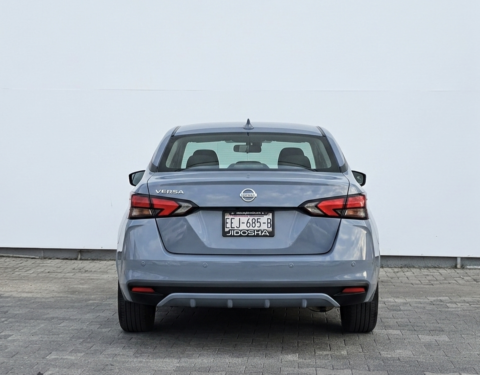 2024 Nissan VERSA 4P EXCLUSIVE L41.6 AUT