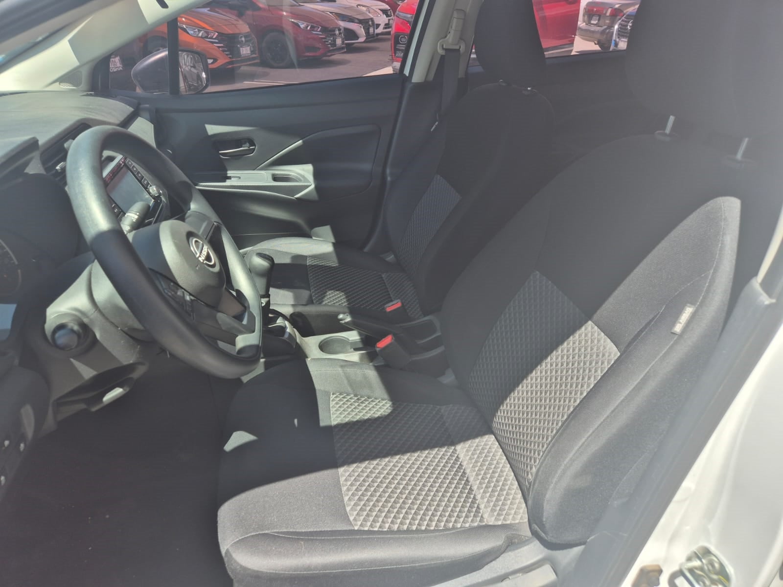 2024 Nissan VERSA 4P SENSE L41.6 MAN