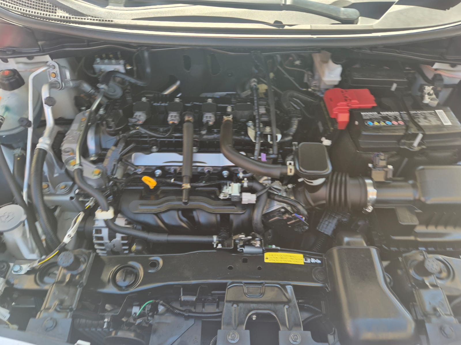 2024 Nissan VERSA 4P SENSE L41.6 AUT