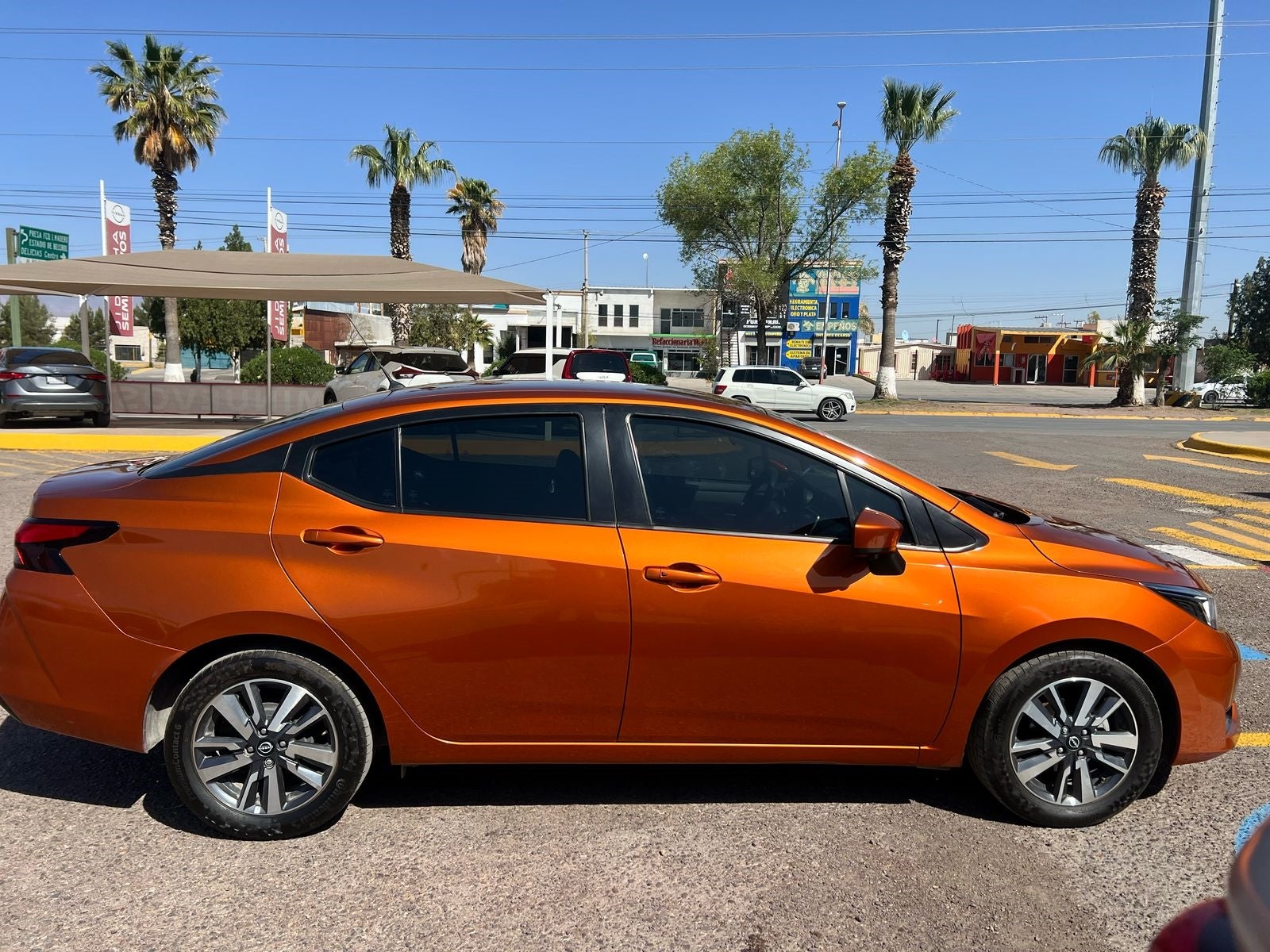 2024 Nissan VERSA 4P ADVANCE L41.6 AUT