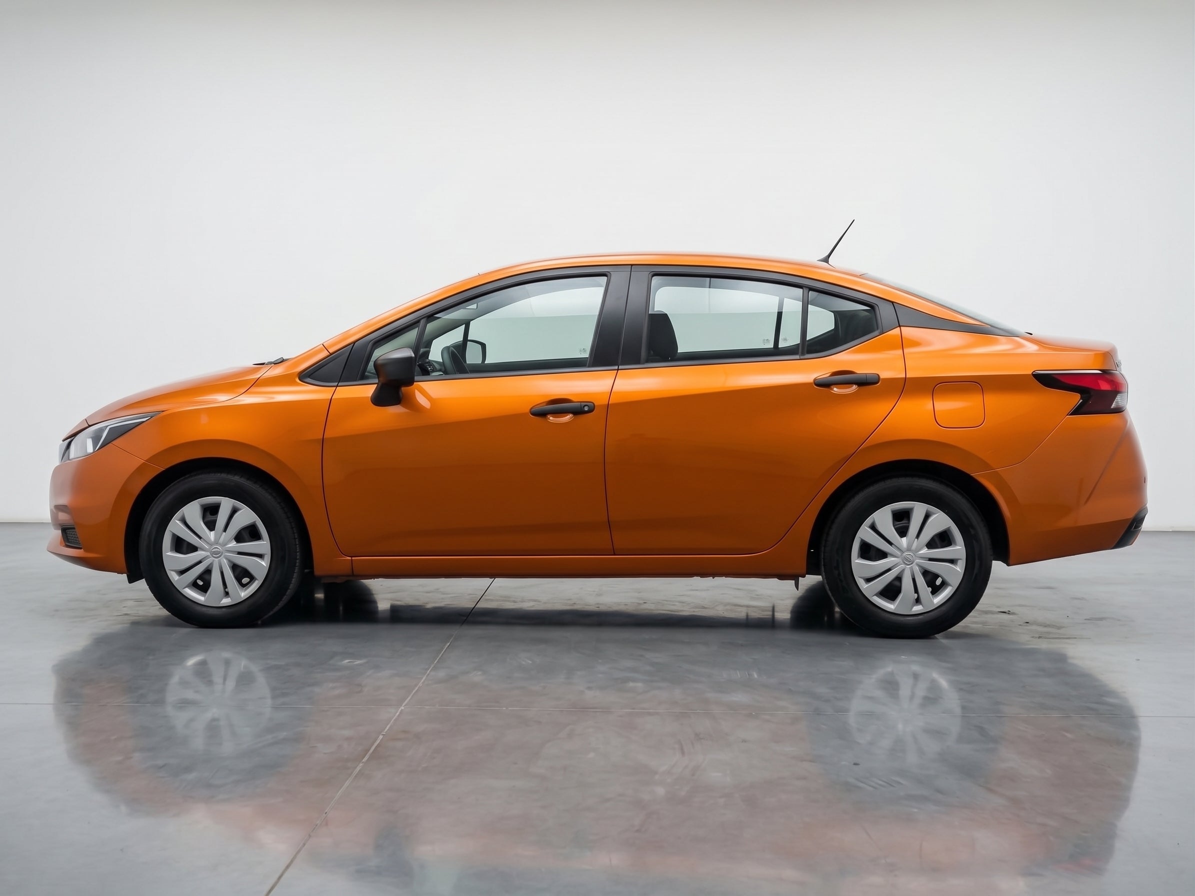2023 Nissan VERSA 4P SENSE L41.6 AUT
