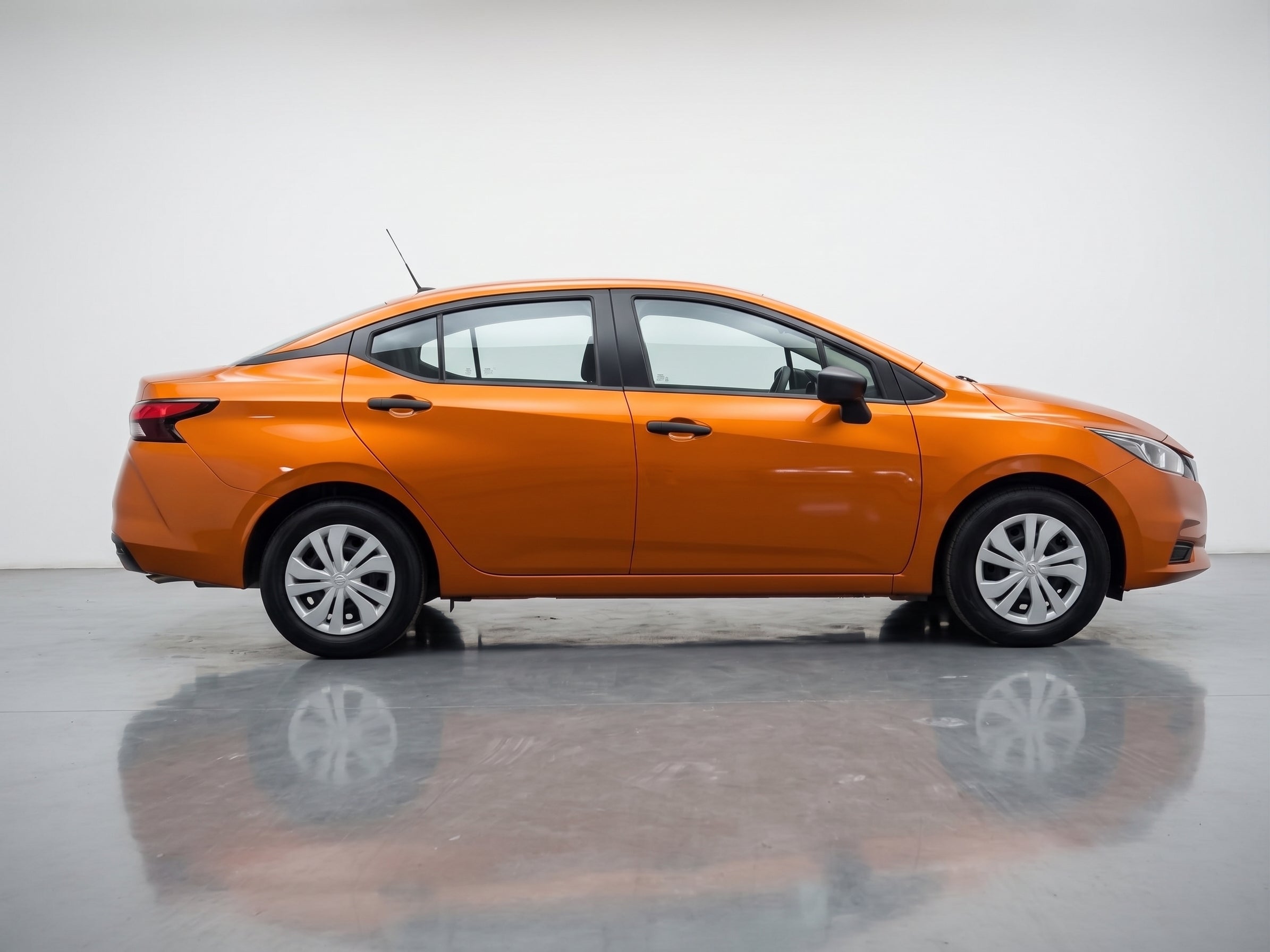 2023 Nissan VERSA 4P SENSE L41.6 AUT