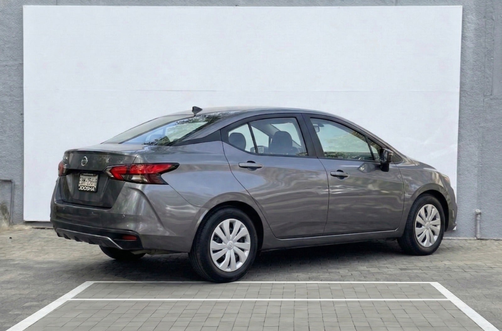 2024 Nissan VERSA 4P SENSE L41.6 AUT