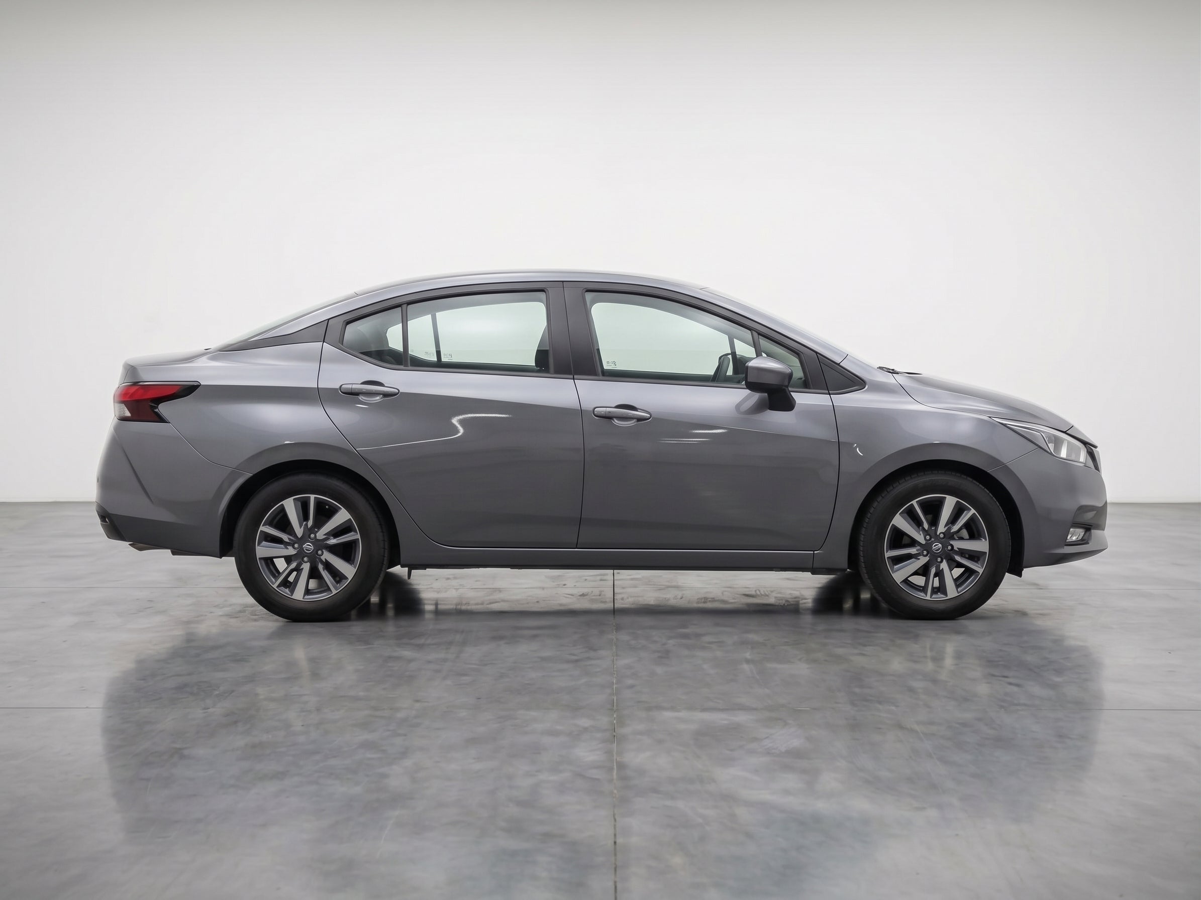 2023 Nissan VERSA 4P ADVANCE L41.6 AUT
