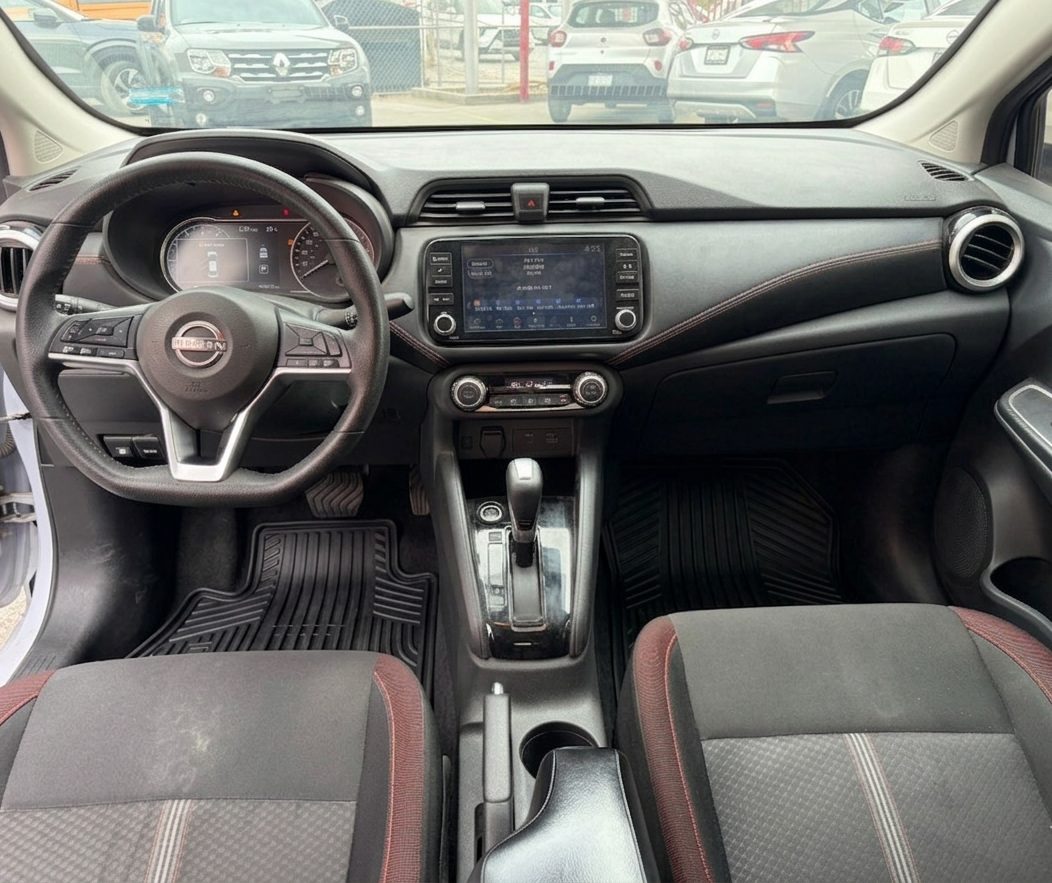2024 Nissan VERSA 4P SR L41.6 AUT