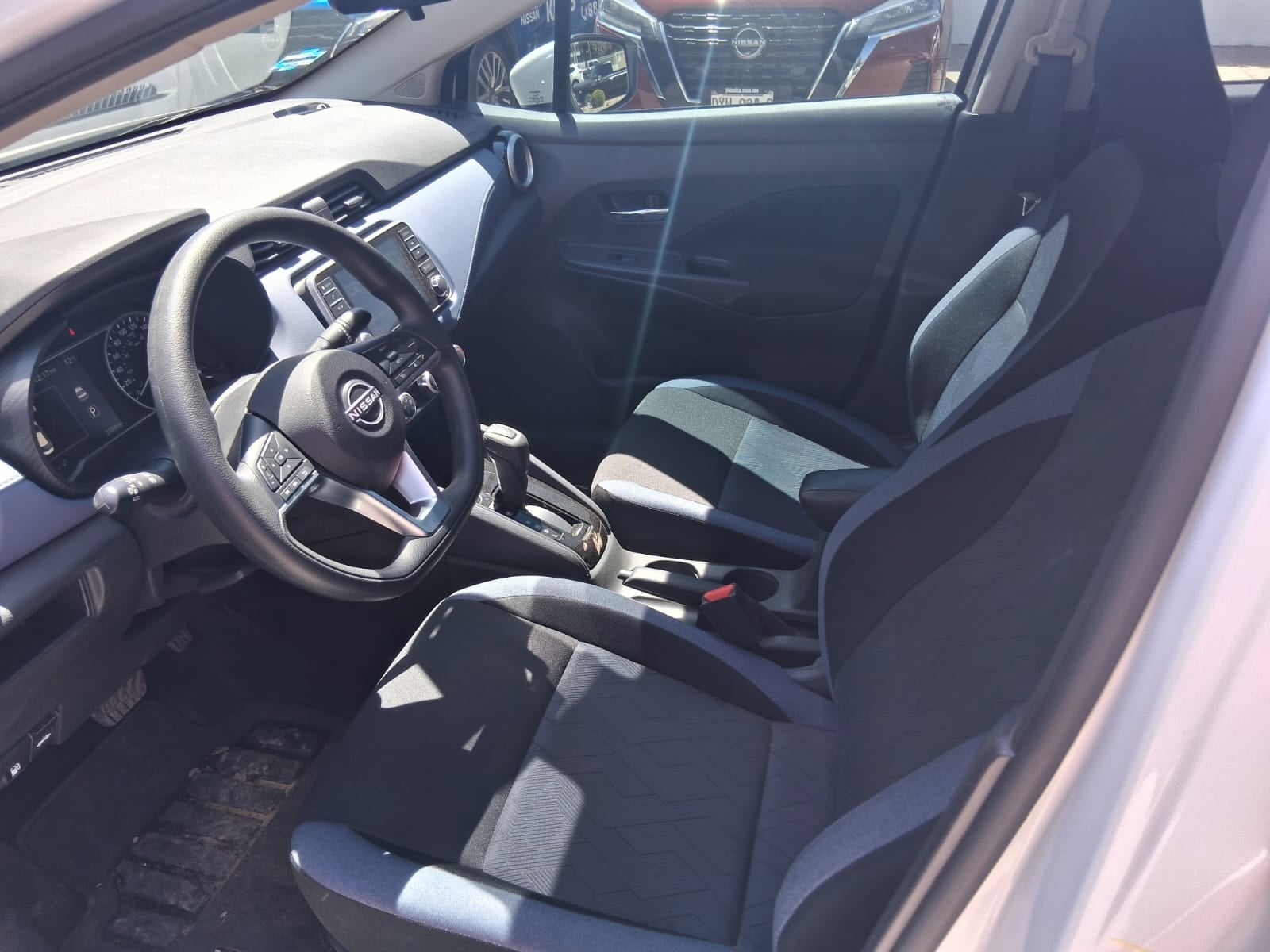 2024 Nissan VERSA 4P ADVANCE L41.6 AUT