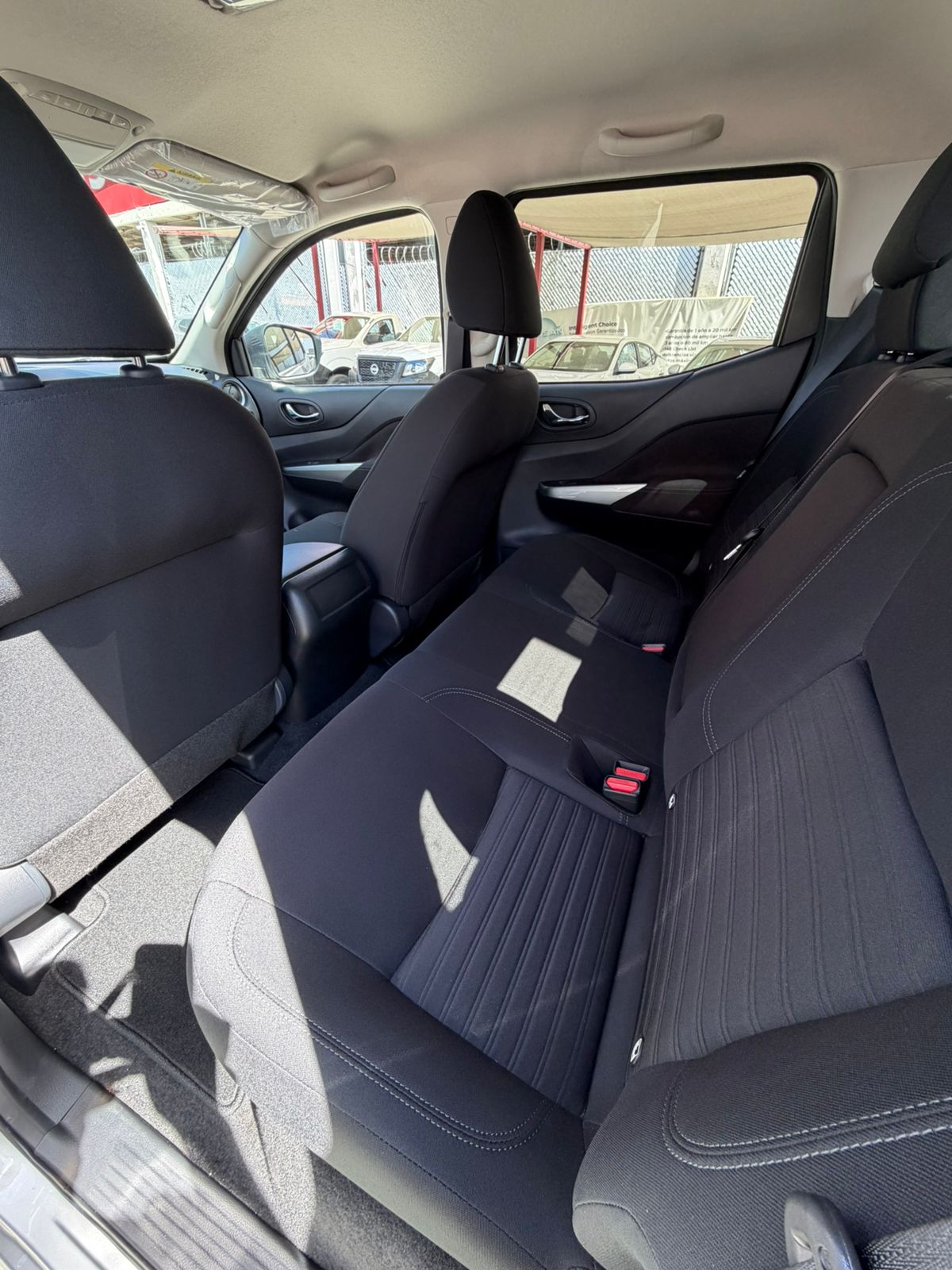 2025 Nissan NP300 CHASIS TM AC VDC