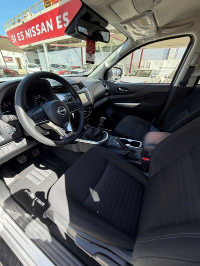 2025 Nissan NP300 CHASIS TM AC VDC