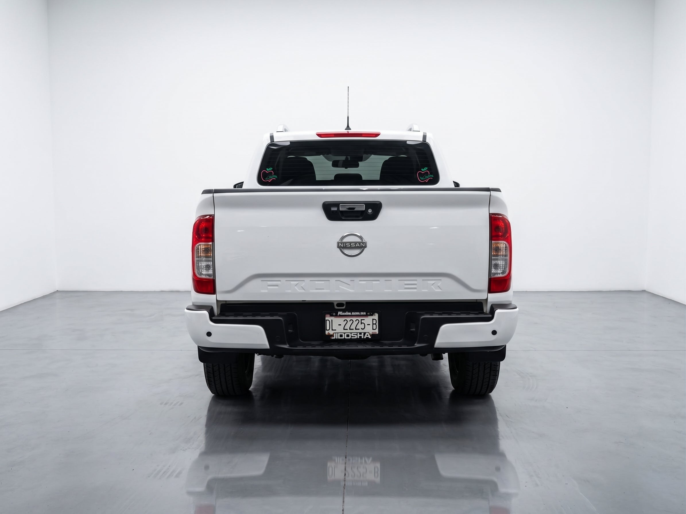 2023 Nissan FRONTIER 4P LE L42.5 AUT