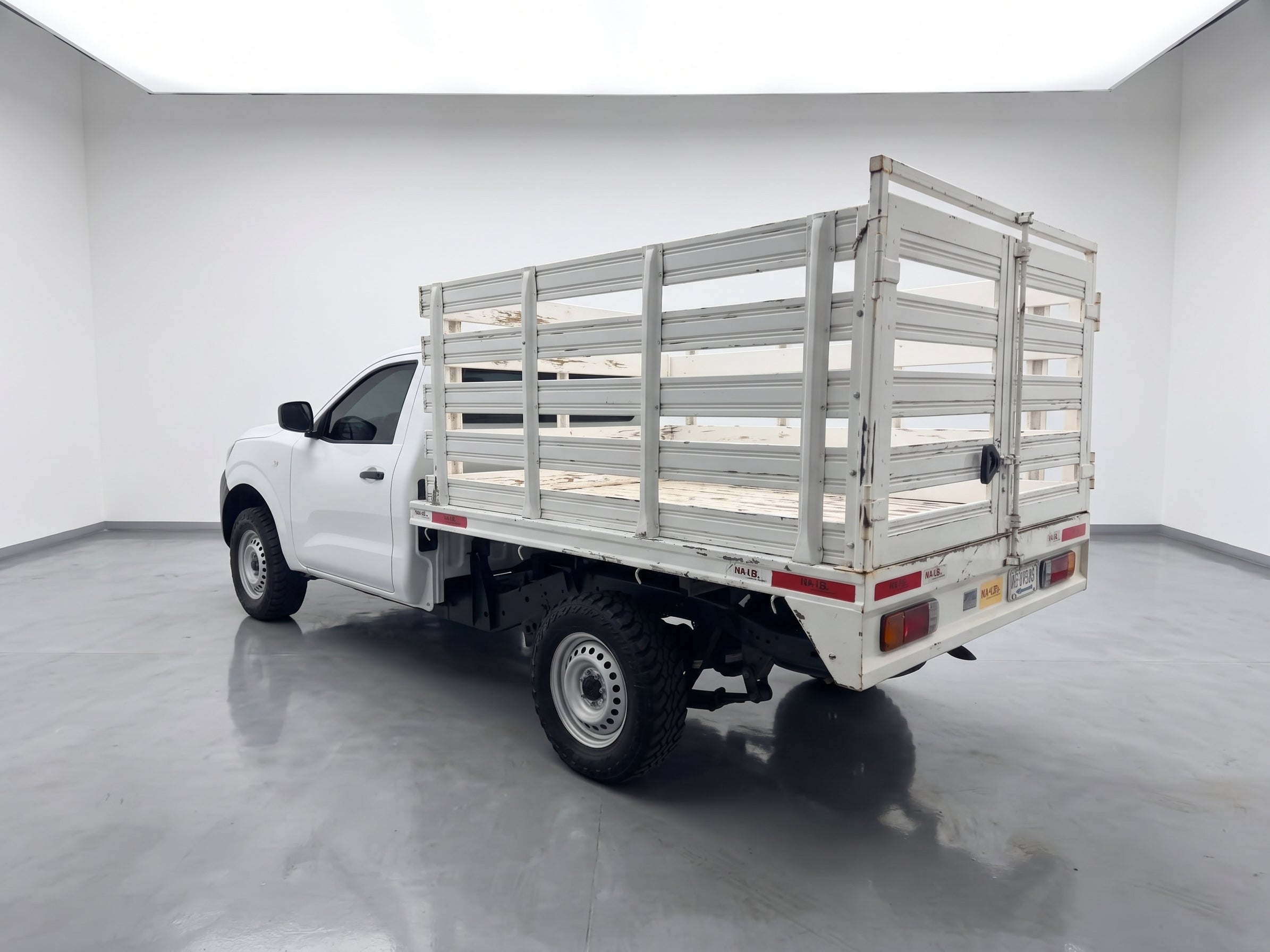 2022 Nissan NP300 2 PTS CHASIS CABINA TD TM6 AAC