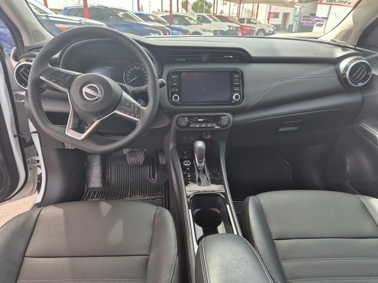 2024 Nissan KICKS 5P PLATINUM BITONO L41.6 AUT