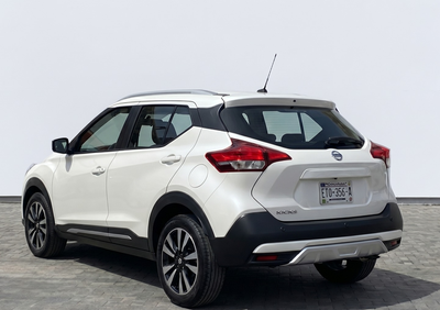 2020 Nissan KICKS 5 PTS EXCLUSIVE 16L TA AAC AUT PIEL VE GPS RA-17