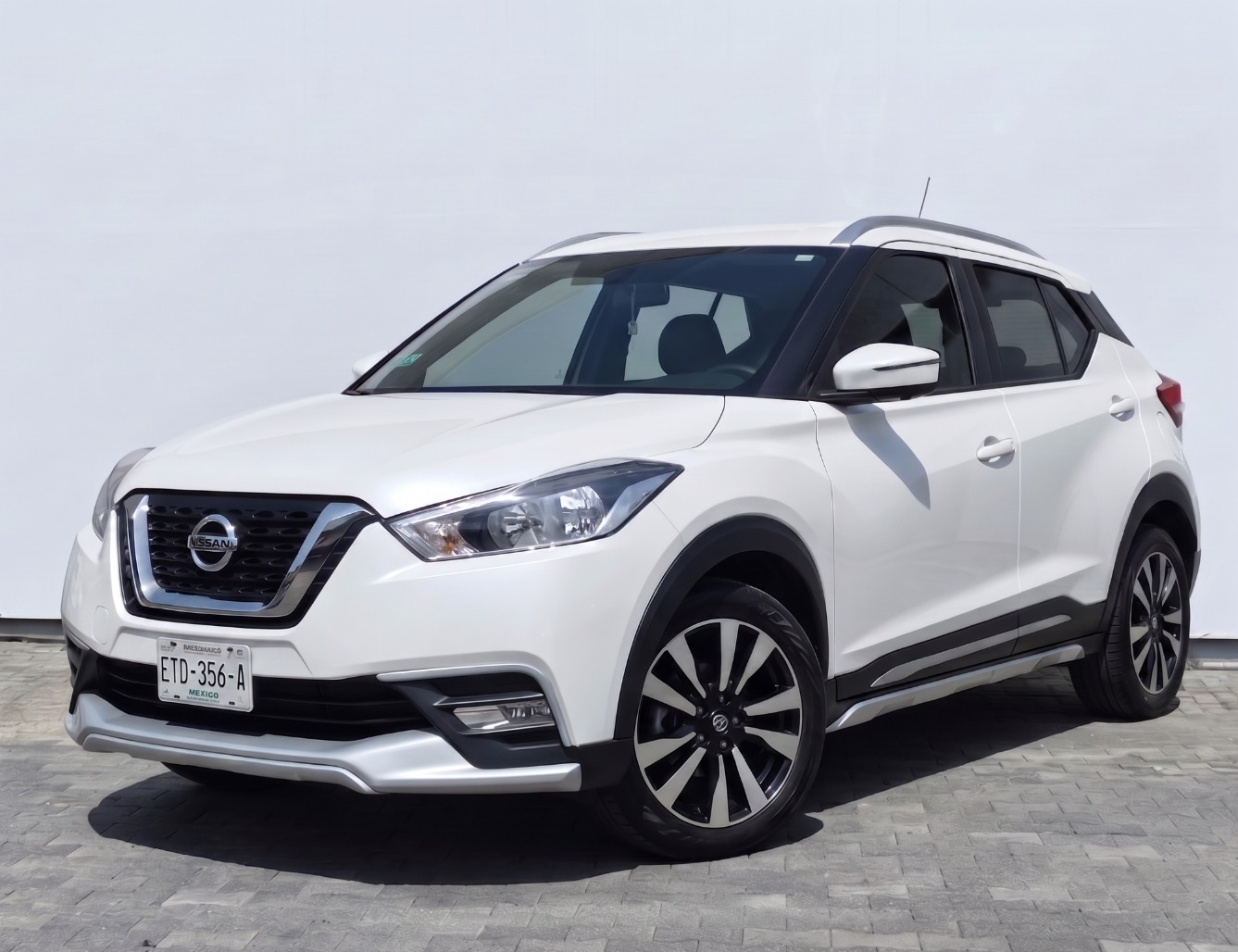 2020 Nissan KICKS 5 PTS EXCLUSIVE 16L TA AAC AUT PIEL VE GPS RA-17