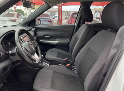 2020 Nissan KICKS 5 PTS EXCLUSIVE 16L TA AAC AUT PIEL VE GPS RA-17