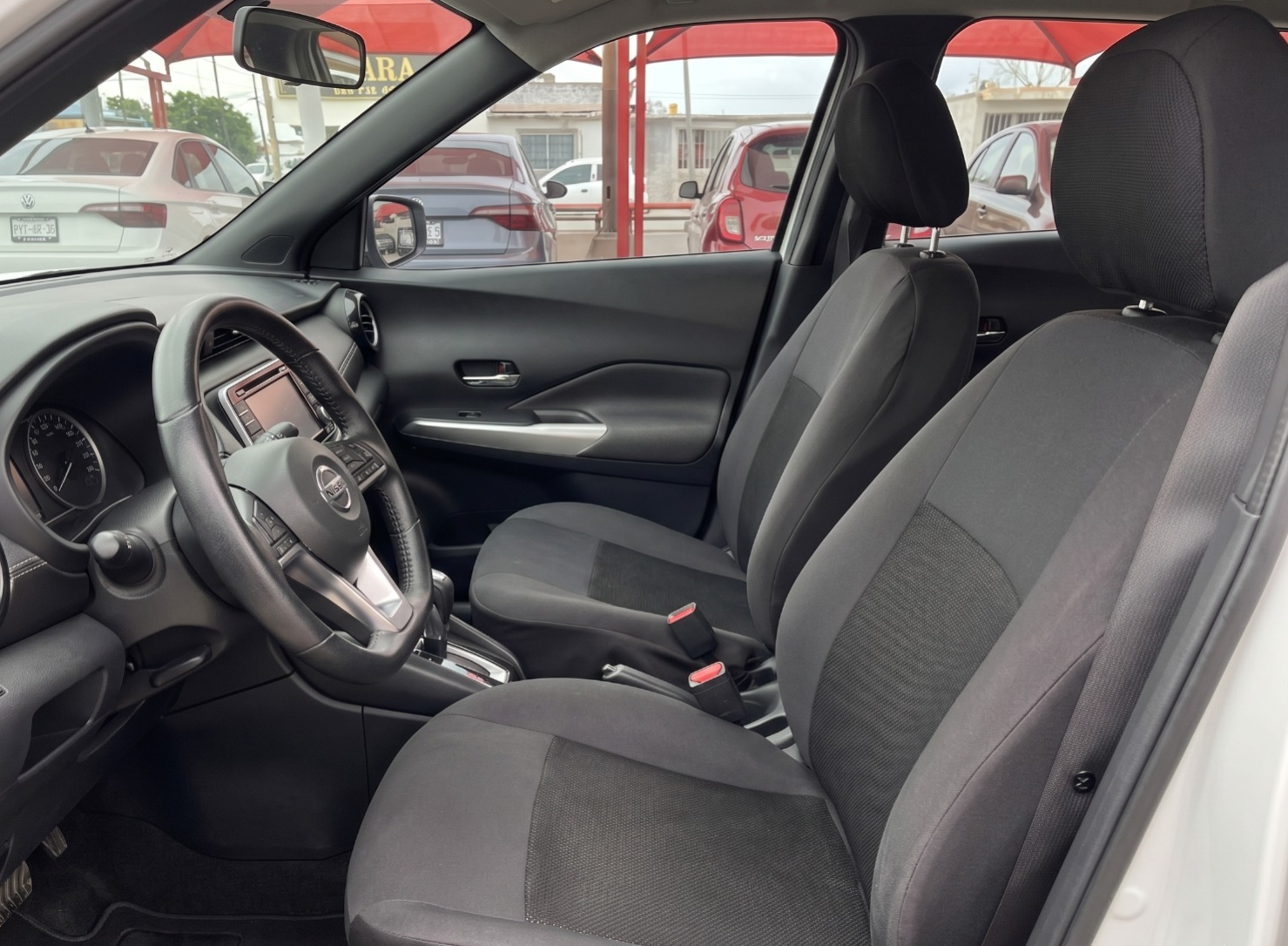 2020 Nissan KICKS 5 PTS EXCLUSIVE 16L TA AAC AUT PIEL VE GPS RA-17