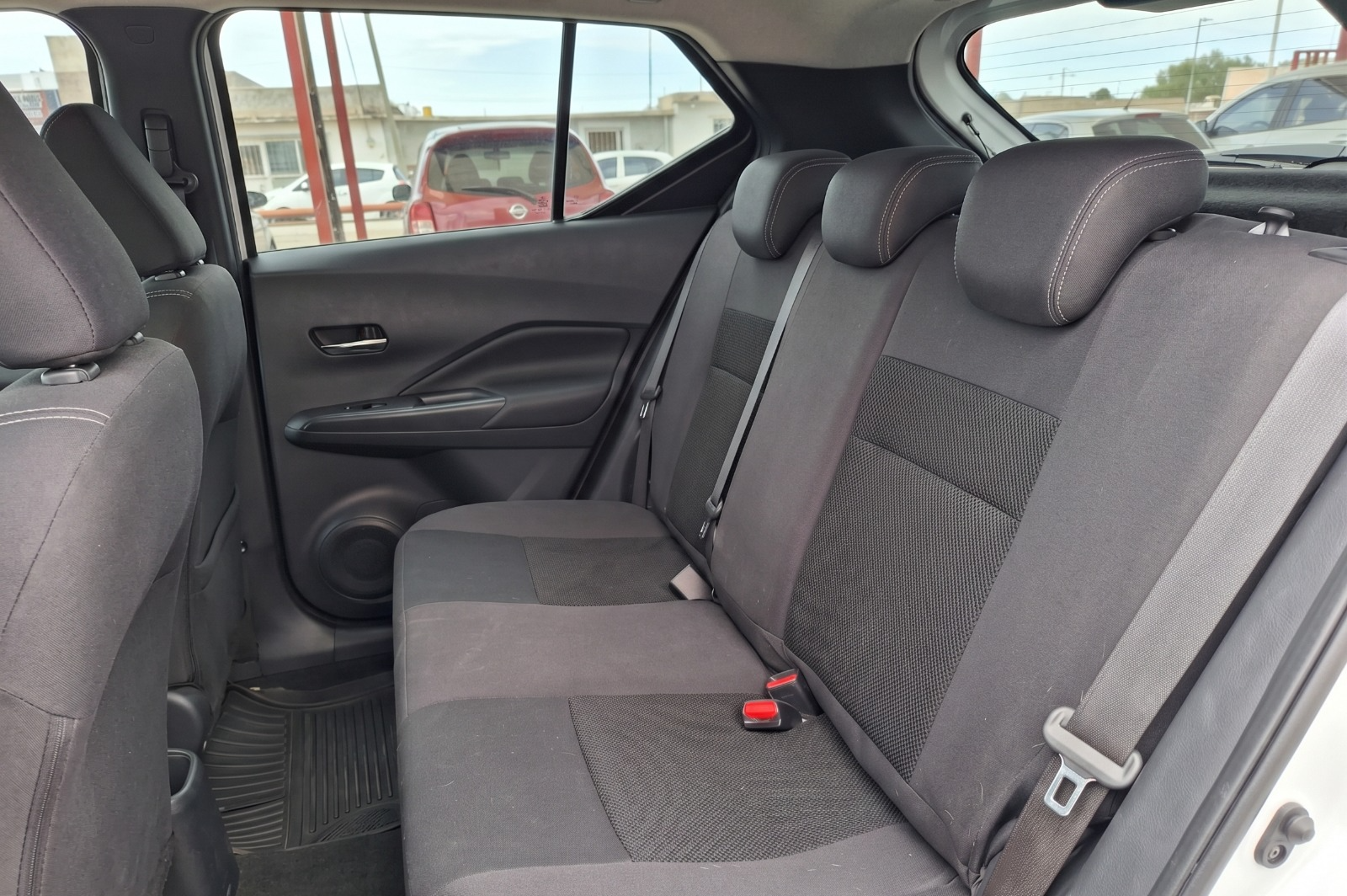 2020 Nissan KICKS 5 PTS EXCLUSIVE 16L TA AAC AUT PIEL VE GPS RA-17
