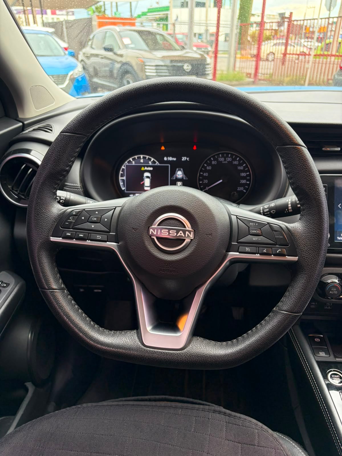 2023 Nissan KICKS 5 PTS PLATINUM 16L TA AAC AUT PIEL GPS RA-18