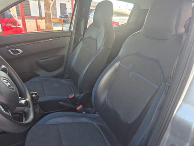 2025 RENAULT KWID 5P ICONIC L31.0 MAN