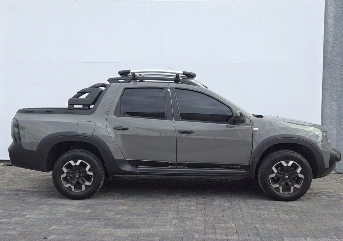 2025 RENAULT OROCH 4P OUTSIDER L41.6 MAN